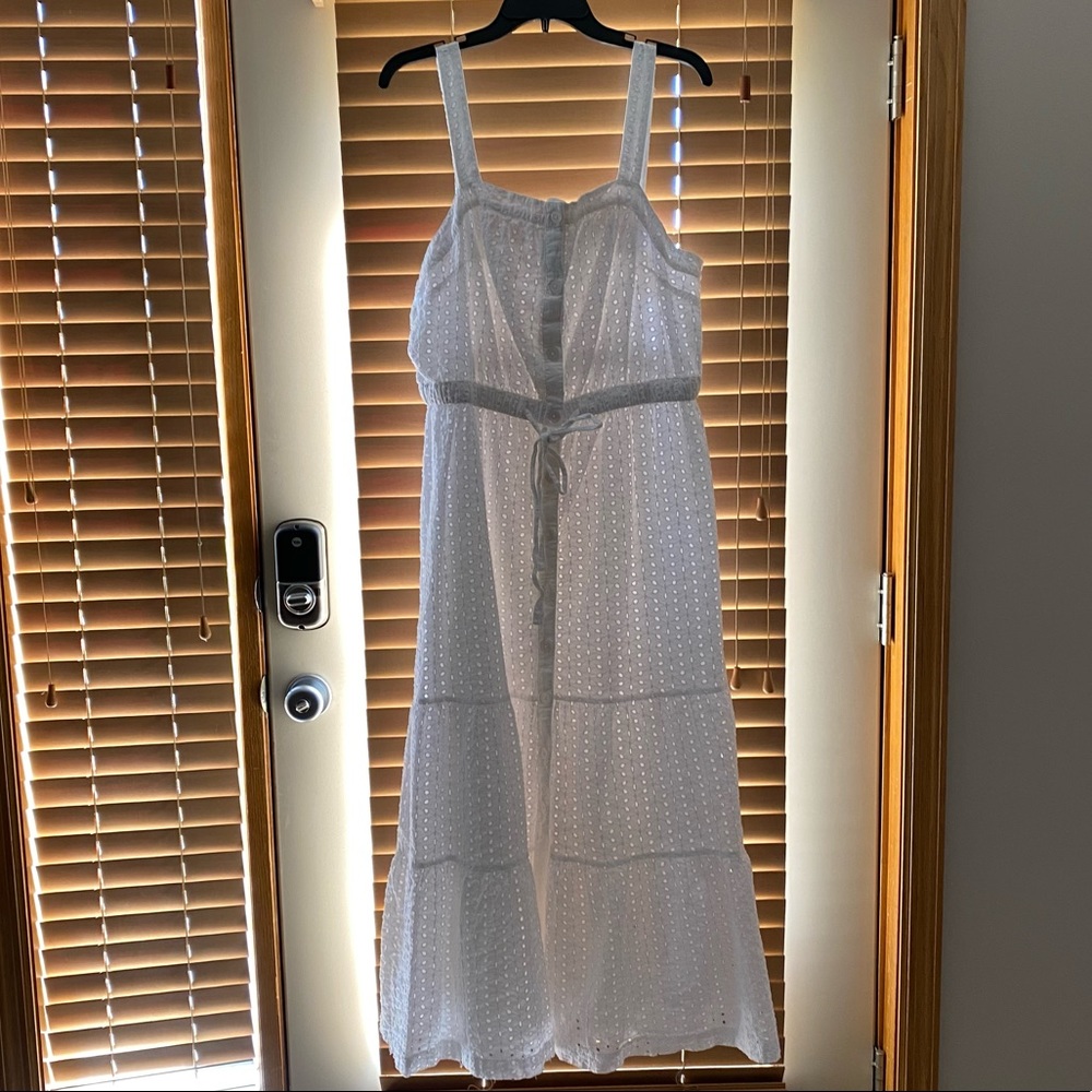 GAP White Eyelet maxi dress